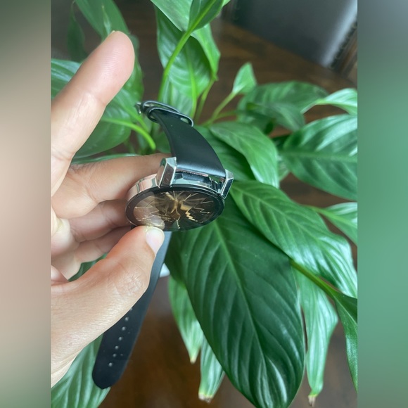 Wrist Watch - Picture 8 of 9